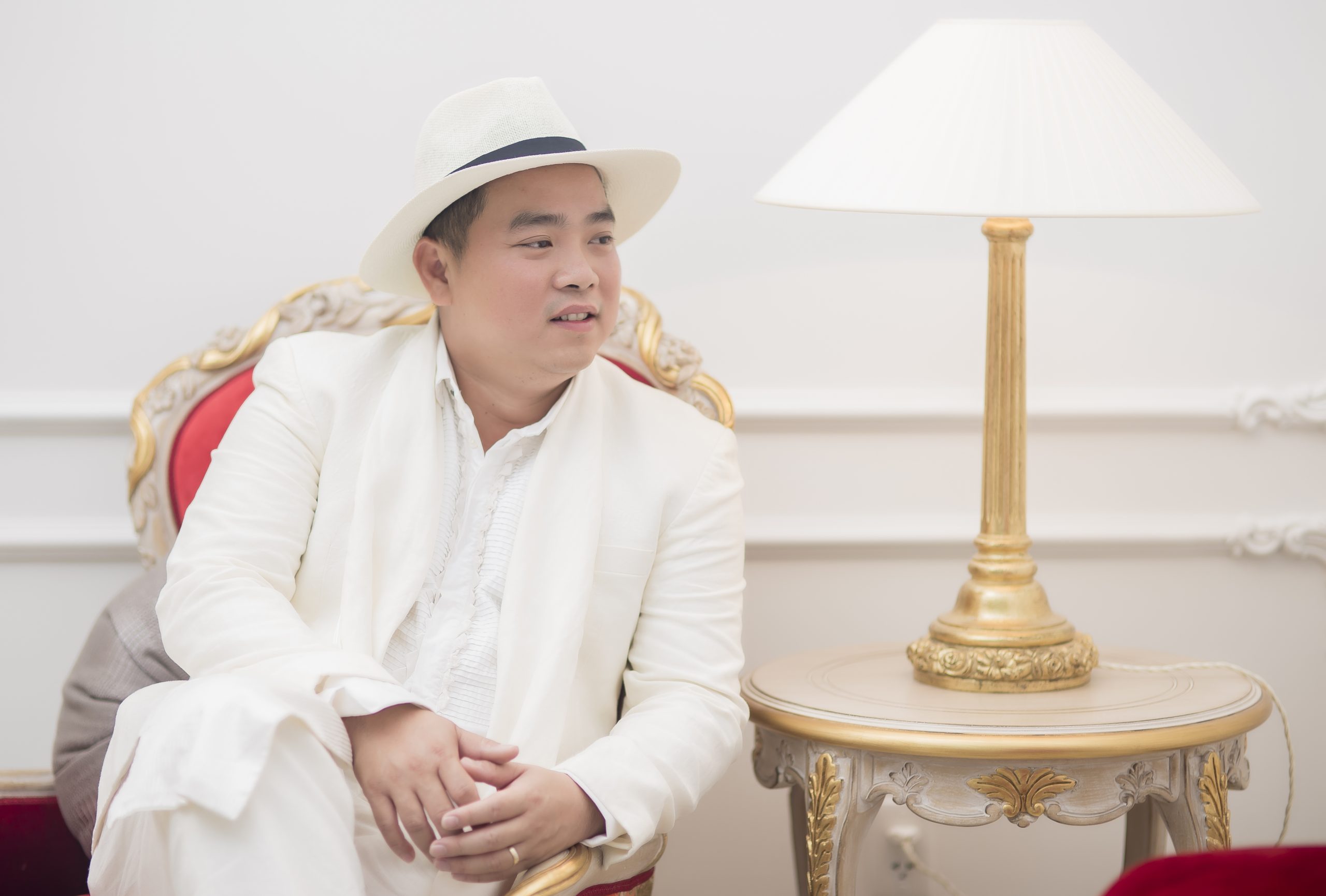 Nhạc Sĩ Minh Khang Là Ai? Tiểu Sử, Sự Nghiệp Và Đời Tư Mới Nhất